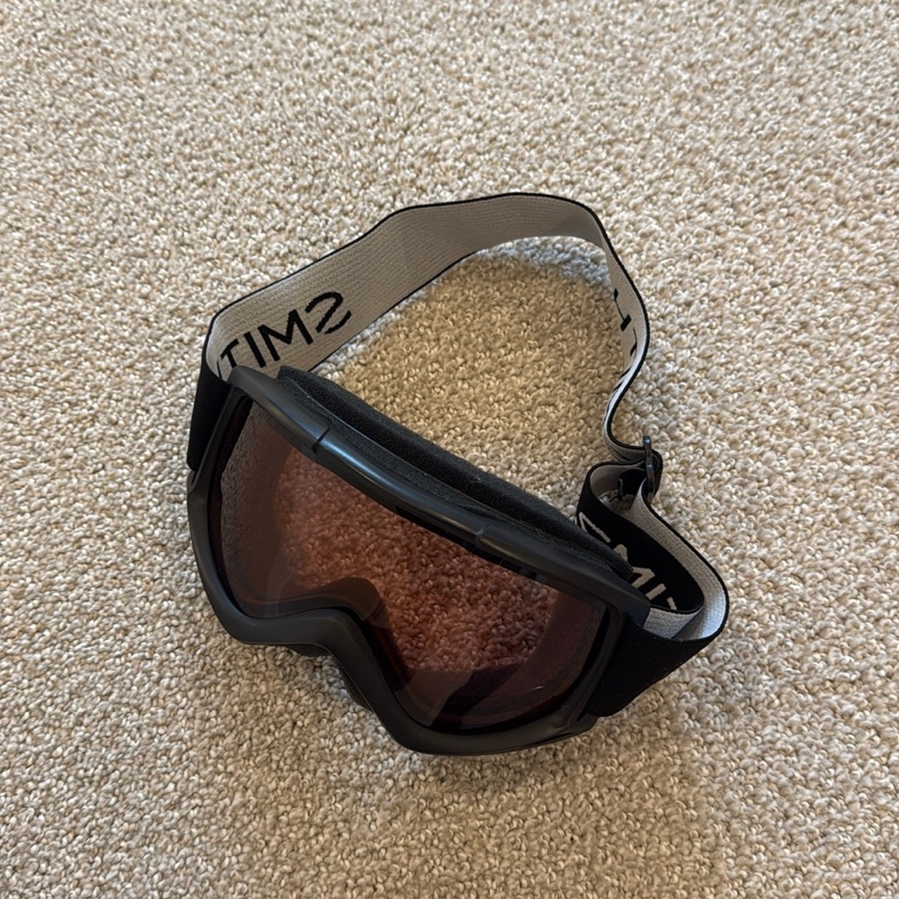 Smith clear lens ski goggles! 💗